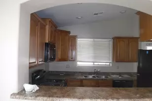 4524 S 25th Dr, Phoenix, AZ 85041 - Photo 11