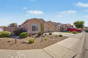 43579 W Cydnee Dr, Maricopa, AZ 85138 - Photo 3