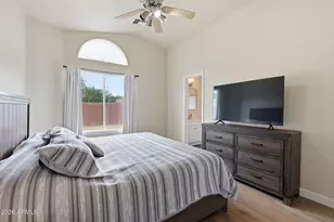 3302 E Tierra Buena Ln, Phoenix, AZ 85032 - Photo 9