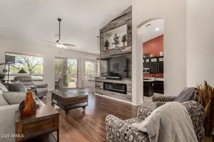 7762 E Russell Cir, Mesa, AZ 85207 - Photo 11