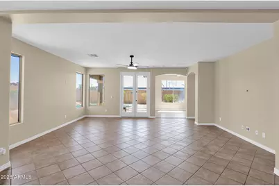 11555 W Virginia Avenue, Avondale, AZ 85392 - Photo 15