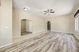 3005 W Languid Ln, Phoenix, AZ 85086 - Photo 7