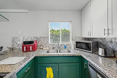 6240 N 16th Street #Unit 40, Phoenix, AZ 85016 - Photo 13