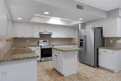 25829 S Beech Creek Drive, Sun Lakes, AZ 85248 - Photo 9
