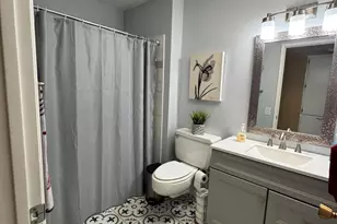 11035 W Caron Dr, Sun City, AZ 85351 - Photo 13