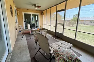 11035 W Caron Dr, Sun City, AZ 85351 - Photo 25