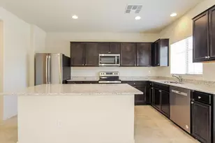 5012 S 109th Dr, Tolleson, AZ 85353 - Photo 5