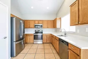 3915 W Buckskin Trail, Phoenix, AZ 85083 - Photo 7