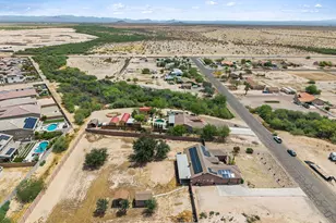 9934 E Twin Spurs Ln, Florence, AZ 85132 - Photo 13