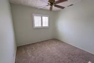 746 E Strahan Dr, Tempe, AZ 85283 - Photo 9