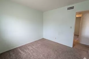 746 E Strahan Dr, Tempe, AZ 85283 - Photo 5