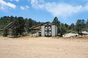 18250 S Backwoods Trail, Peeples Valley, AZ 86332 - Photo 61