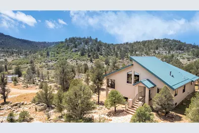 18250 S Backwoods Trail, Peeples Valley, AZ 86332 - Photo 7