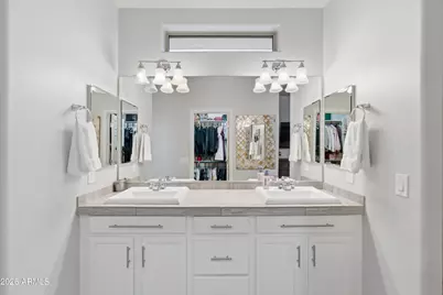 3925 E Narrowleaf Drive, Gilbert, AZ 85298 - Photo 17