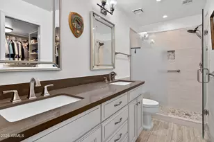 6885 E Cochise Rd, Paradise Valley, AZ 85253 - Photo 17
