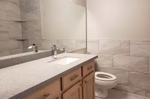 1026 E Bendix Dr, Tempe, AZ 85283 - Photo 11