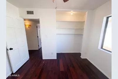 2326 W Paradise Drive, Phoenix, AZ 85029 - Photo 11