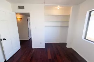 2326 W Paradise Dr, Phoenix, AZ 85029 - Photo 11