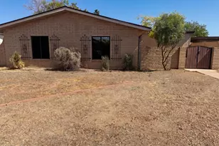 2326 W Paradise Dr, Phoenix, AZ 85029 - Photo 21