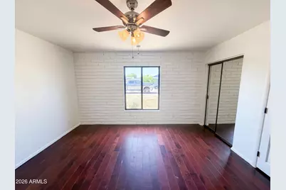 2326 W Paradise Drive, Phoenix, AZ 85029 - Photo 15