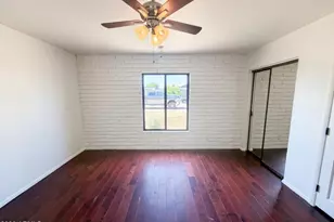 2326 W Paradise Dr, Phoenix, AZ 85029 - Photo 15