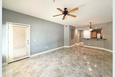 5450 E Deer Valley Drive #Unit 1006, Phoenix, AZ 85054 - Photo 7