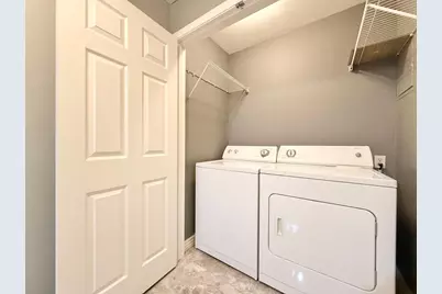 5450 E Deer Valley Drive #Unit 1006, Phoenix, AZ 85054 - Photo 17