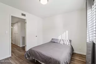 10049 North 25th Pl, Phoenix, AZ 85028 - Photo 33