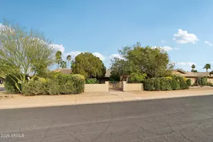 10049 North 25th Pl, Phoenix, AZ 85028 - Photo 3