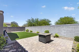 18102 W Candelaria Dr, Surprise, AZ 85387 - Photo 33