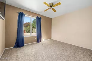 6138 W Paradise Ln, Glendale, AZ 85306 - Photo 21