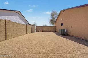 6138 W Paradise Ln, Glendale, AZ 85306 - Photo 27