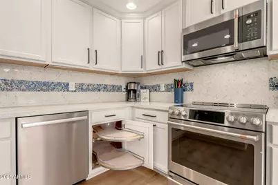 21320 N 56th Street #1086, Phoenix, AZ 85054 - Photo 11