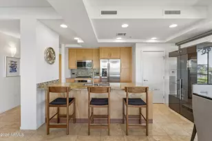 7117 E Rancho Vista Dr, Scottsdale, AZ 85251 - Photo 7