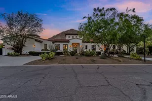 5434 E Camel Hill Rd, Phoenix, AZ 85018 - Photo 5