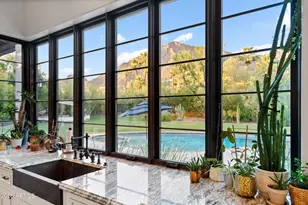 5434 E Camel Hill Rd, Phoenix, AZ 85018 - Photo 23