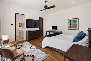 5434 E Camel Hill Rd, Phoenix, AZ 85018 - Photo 23