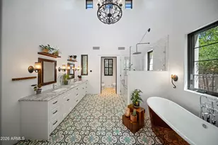 5434 E Camel Hill Rd, Phoenix, AZ 85018 - Photo 21