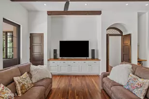 5434 E Camel Hill Rd, Phoenix, AZ 85018 - Photo 17