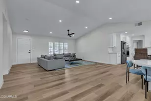 21406 S Greenfield Rd, Gilbert, AZ 85298 - Photo 7