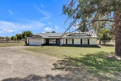 21406 S Greenfield Road, Gilbert, AZ 85298 - Photo 3