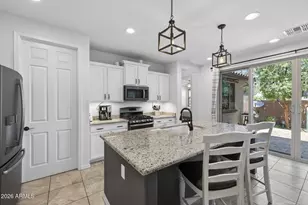 1015 S Annie Ln, Gilbert, AZ 85296 - Photo 9