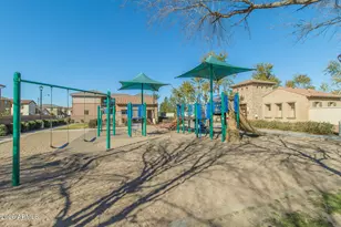 1015 S Annie Ln, Gilbert, AZ 85296 - Photo 45