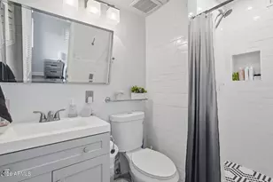 5328 E Verde Ln, Phoenix, AZ 85018 - Photo 21