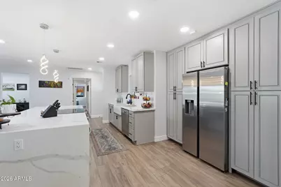 5328 E Verde Lane, Phoenix, AZ 85018 - Photo 13