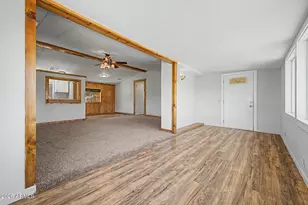 33541 S Mountain View Rd, Black Canyon City, AZ 85324 - Photo 7