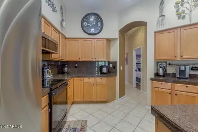 3922 E Carson Road, Phoenix, AZ 85042 - Photo 5