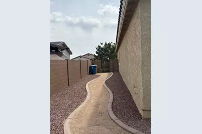 21248 W Palm Lane, Buckeye, AZ 85396 - Photo 15