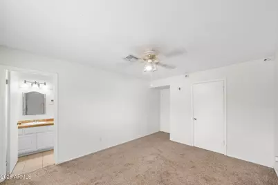 10049 N 47th Avenue, Glendale, AZ 85302 - Photo 13