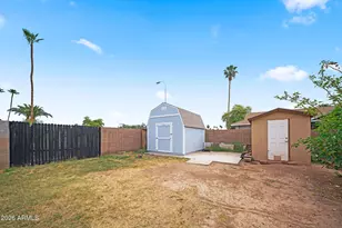 10049 N 47th Ave, Glendale, AZ 85302 - Photo 25